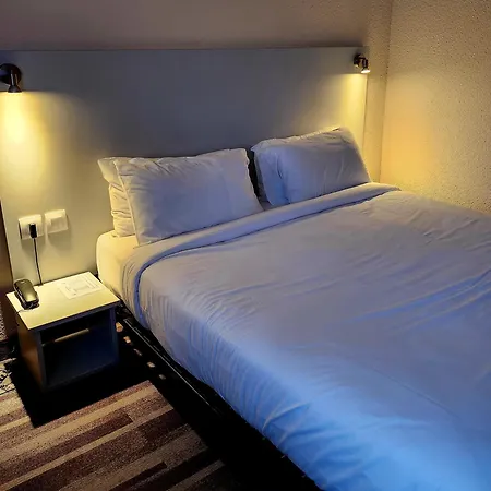 The Originals City, Le Forum, Strasbourg Nord Hotel 3*