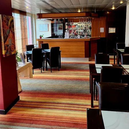 Hotel The Originals City, Le Forum, Strasbourg Nord