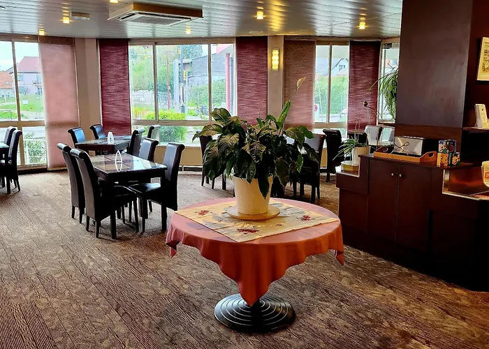 Hotel The Originals City, Le Forum, Strasbourg Nord