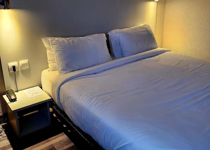 The Originals City, Le Forum, Strasbourg Nord Hotel 3*