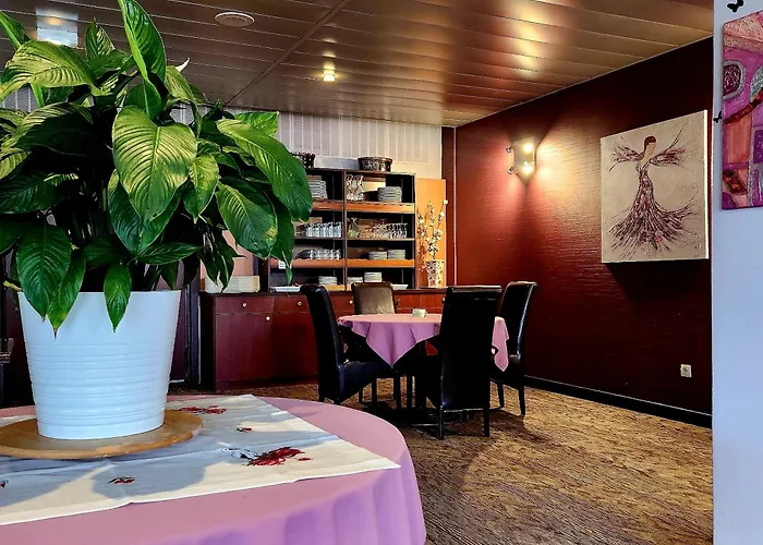 Hotel The Originals City, Le Forum, Strasbourg Nord Schiltigheim